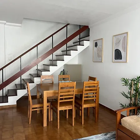 Apartment Duplex Em *